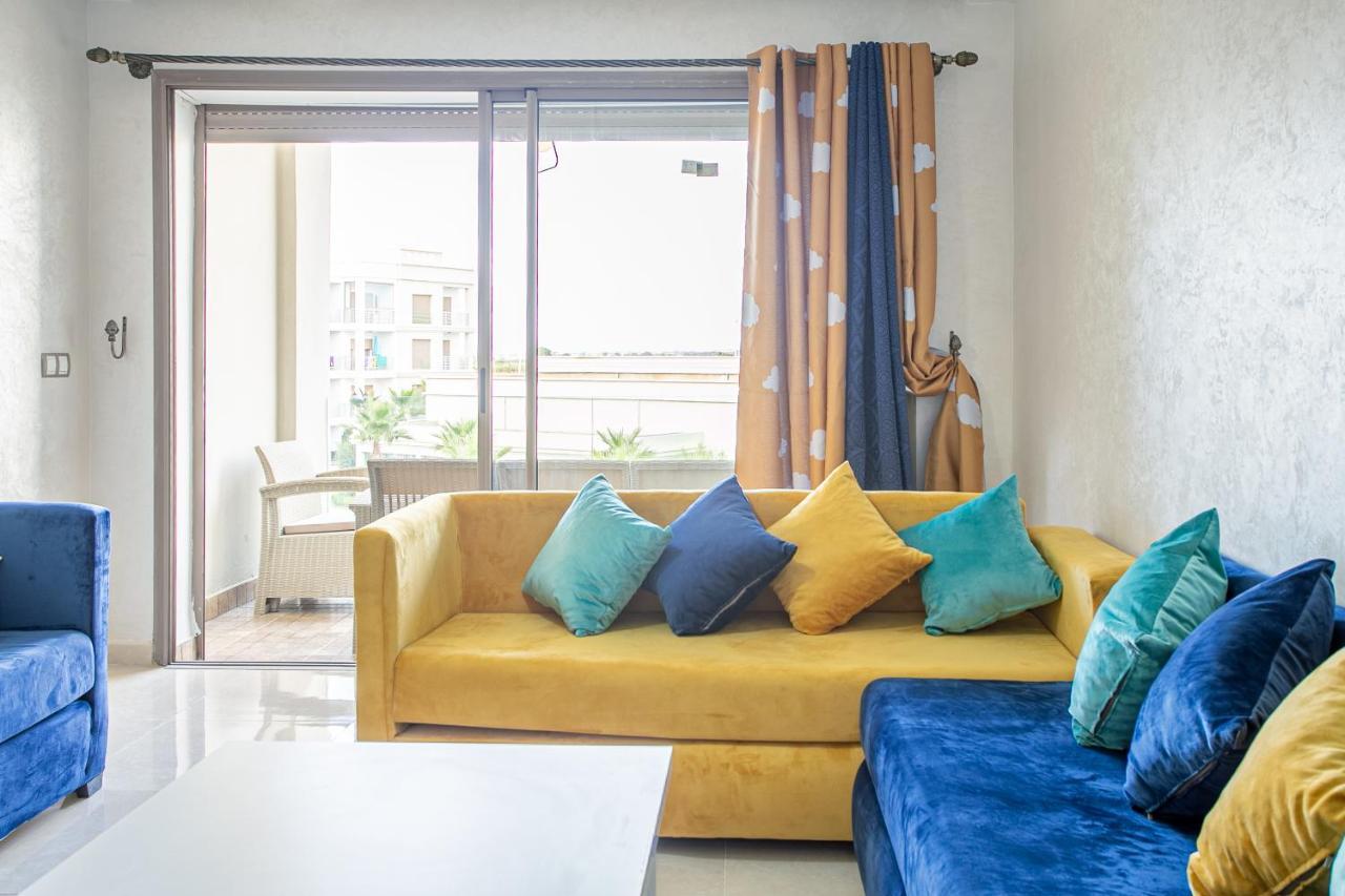 Magnifiques Appartements De Vacances Бузніка Екстер'єр фото